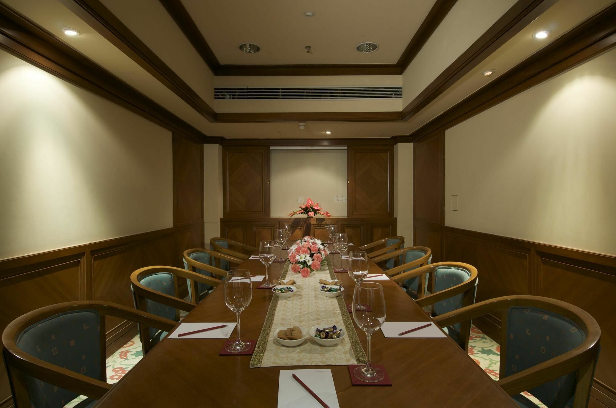 The Ummed Jodhpur Palace Resort & Spa Esterno foto