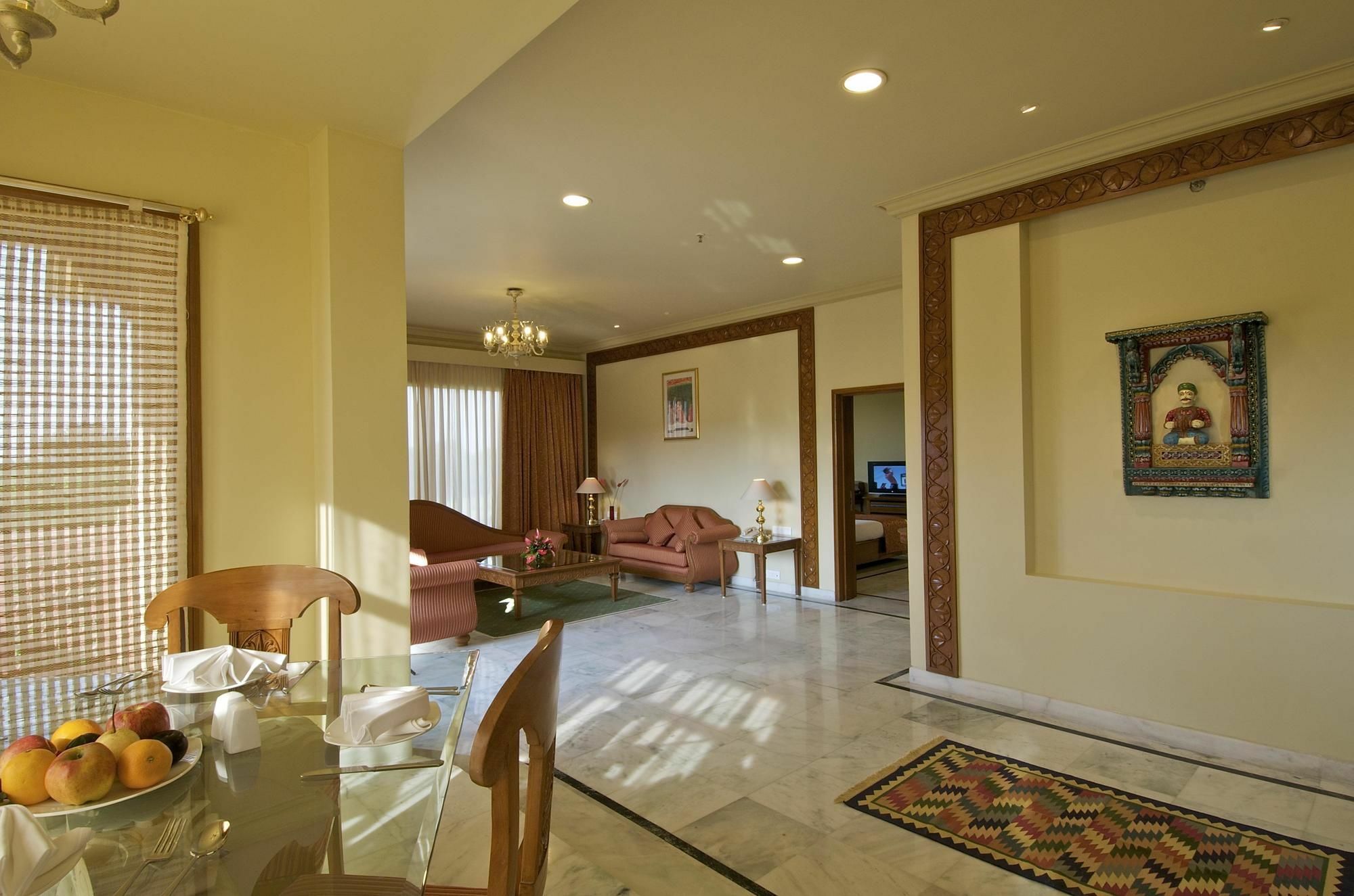 The Ummed Jodhpur Palace Resort & Spa Esterno foto